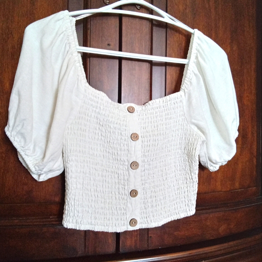 Love Tree Women's Smocked Cropped Cream Linen Blend Puffed Sleeve Top Fits XS